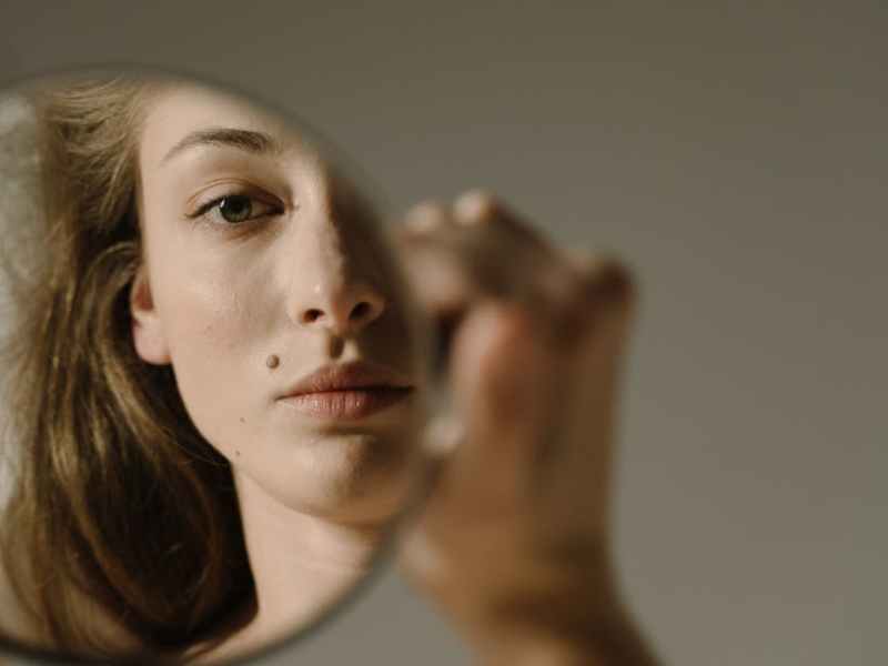 De recuerdos, aventuras y reflexiones|Frente al&nbsp;espejo